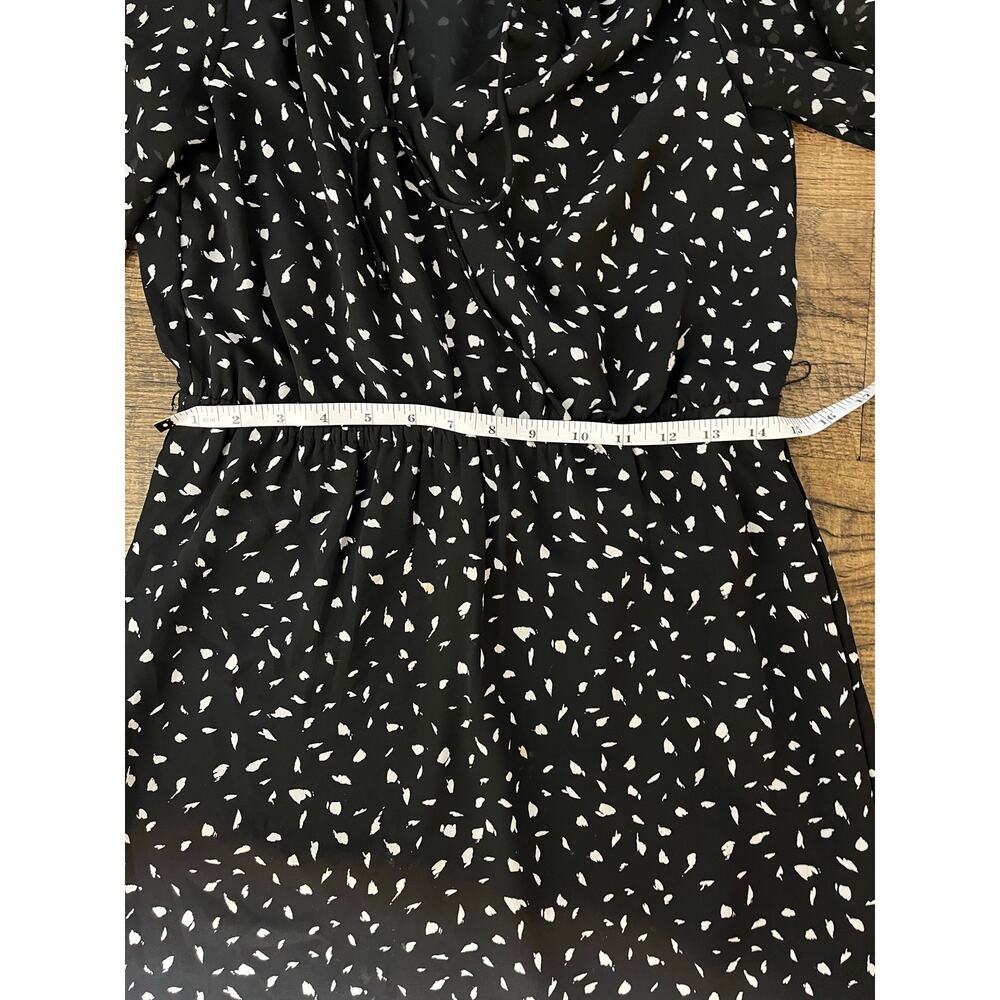 Ann Taylor LOFT V-Neck Fit and Flare Dress - Classic Wardrobe Piece - 2 Petite - Picture 9 of 10